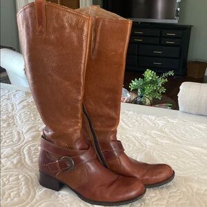 BOC Brown Heeled Boots with Riding Design